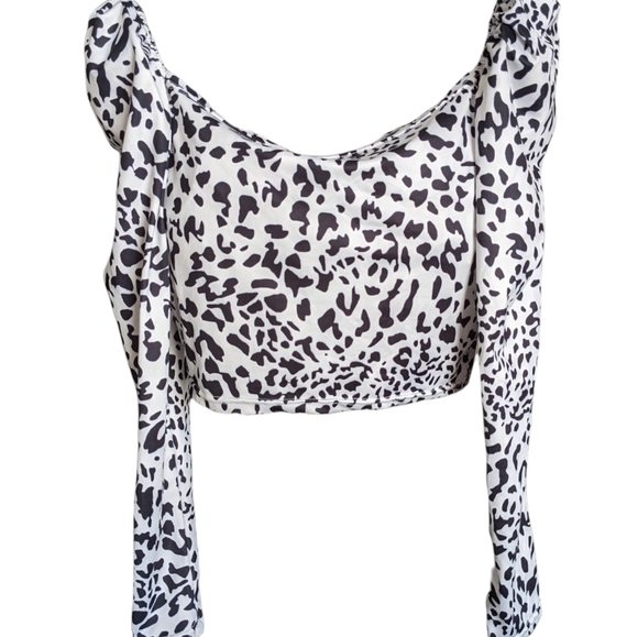 🌲🌲🌲flash sale✨ Bundle deal! Square Neck Puff Sleeve print tops size S - Picture 5 of 7